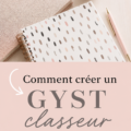 Classeur GYST bien organisé sur un bureau, idéal pour la gestion des tâches