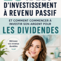 Illustration d'une femme investissant dans des options de revenus passifs, symboles financiers autour d'elle.